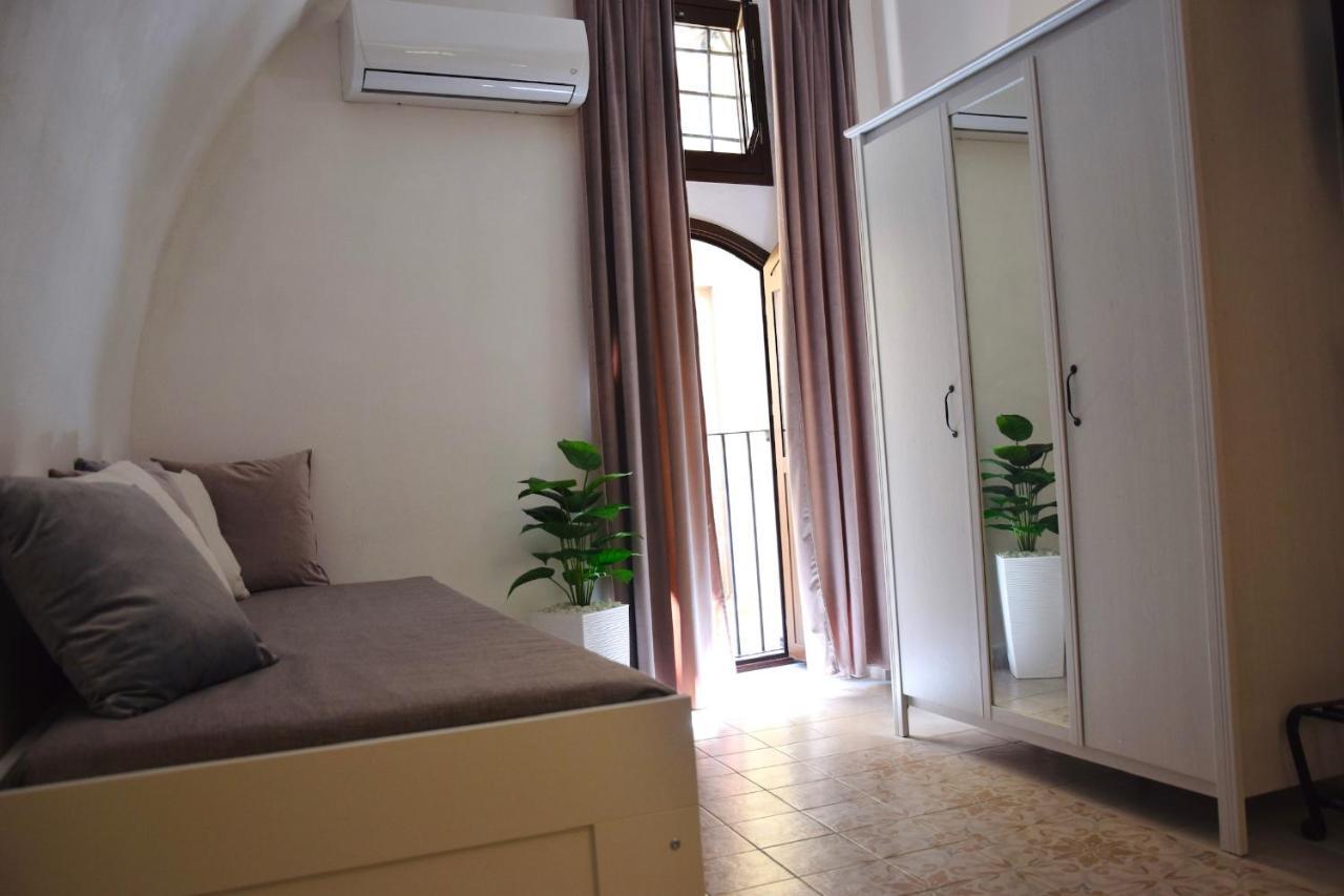 ノート Ospitalita Siciliana Bed & Breakfast エクステリア 写真